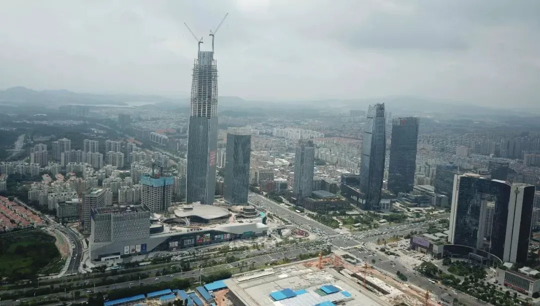 如何在篮球冬令营中加强体能训练?_2
